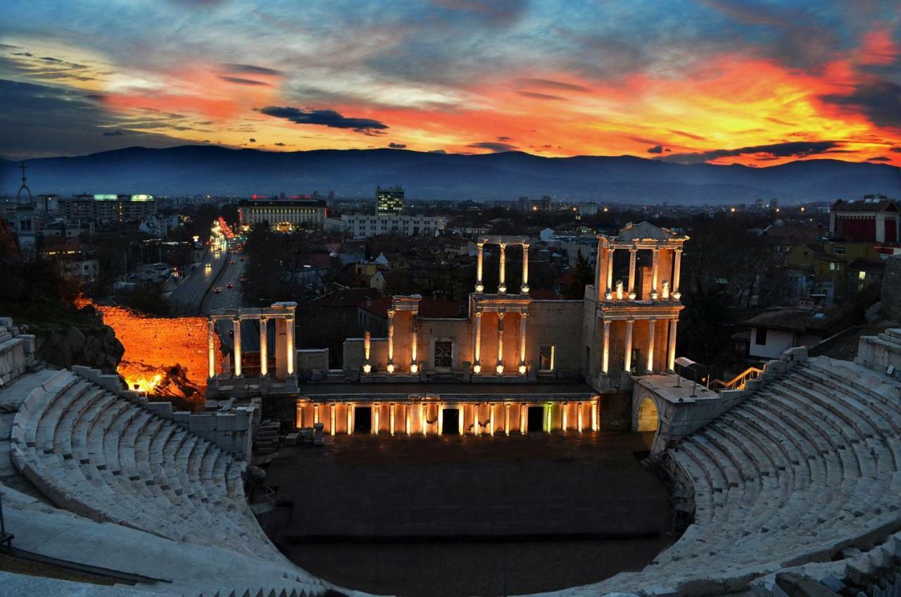 Plovdiv City Center Kapana With Garage Luaran gambar